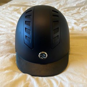 Trauma Void EQ3 MIPS Helmet